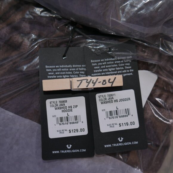 True Religion 2 Piece Sweatsuit Men's Fleece Tracksuit Java Brown Gift Set NWT - Picture 8 of 9